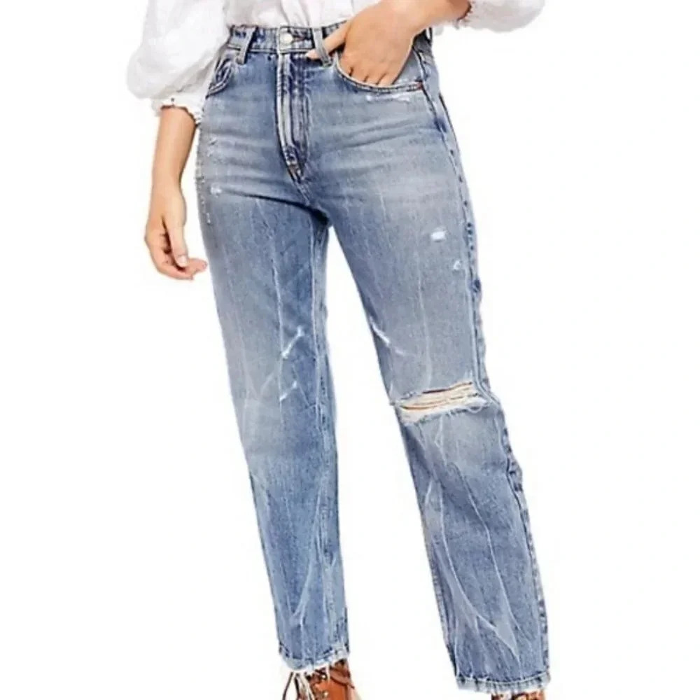 We The Free Dakota Distressed Straight Leg Jeans Size 27